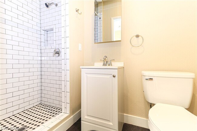 Building Photo - 2100 Santa Ynez Dr