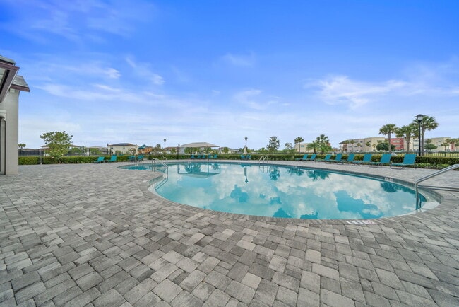 Building Photo - 7294 NW Farnsworth Cir
