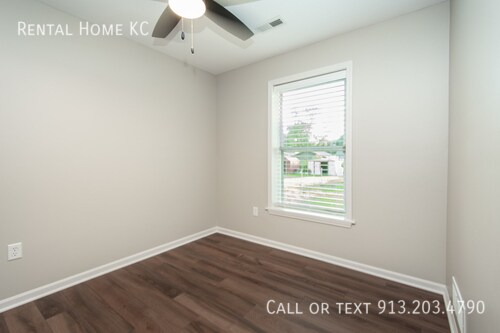 Building Photo - 7620 S Robinson-