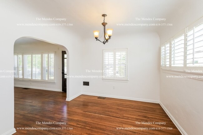 Building Photo - 4564 El Cerrito Dr