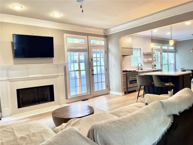 Building Photo - 2134 Briarlake Trace