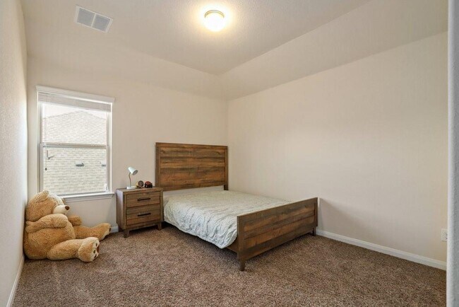 Building Photo - 4027 Flowstone Ln