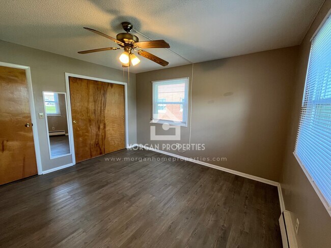 Building Photo - 6107 W 25th St