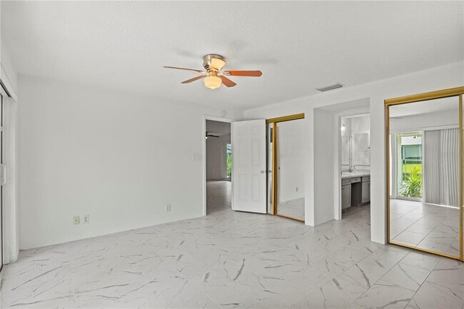 Building Photo - 17511 Canal Shores Dr