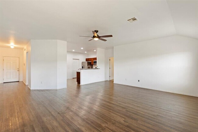 Building Photo - 13244 Beekman Dr