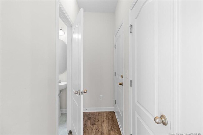 Building Photo - 4095 Irwin Dr