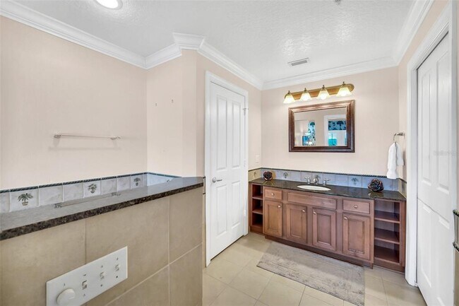 Building Photo - 7655 Heritage Crossing Way