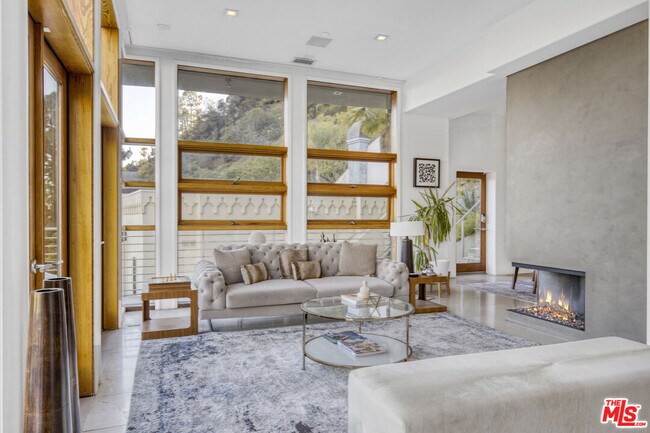 Building Photo - 1929 N Curson Ave