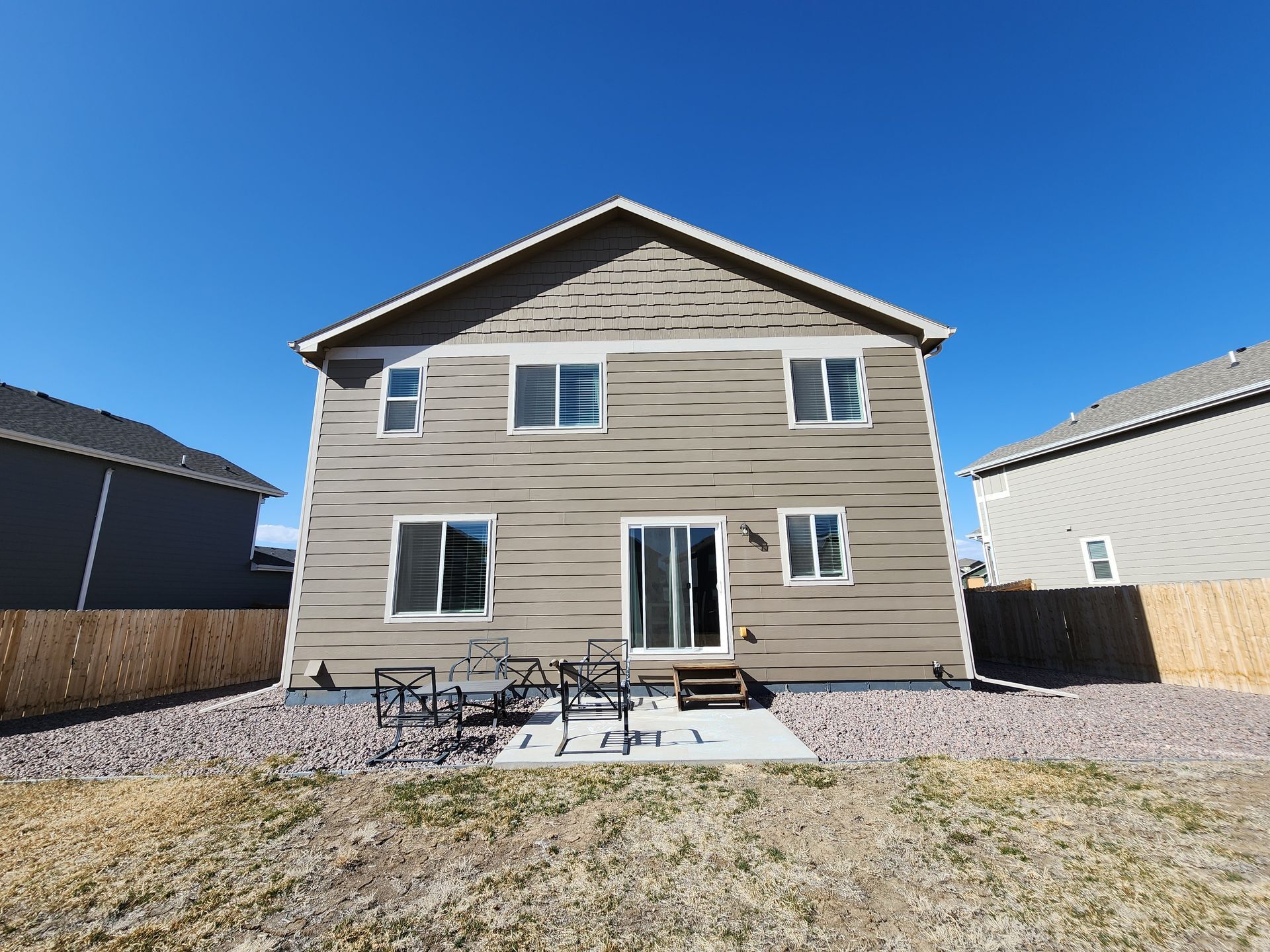 Building Photo - 6163 Nash Dr