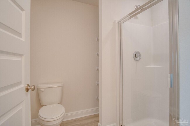 Building Photo - 8686 Meadow Flower Ln