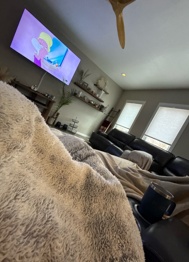 Primary Photo - State st