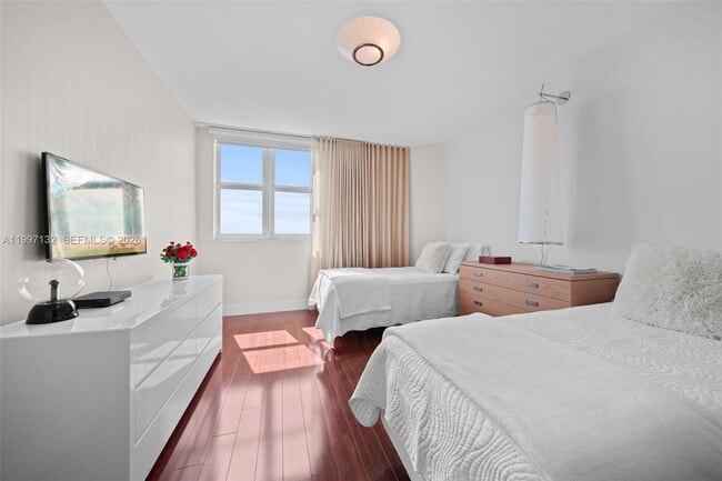 Building Photo - 3301 NE 183rd St