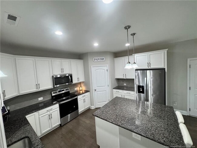 Building Photo - 3245 Hunting Lodge Rd