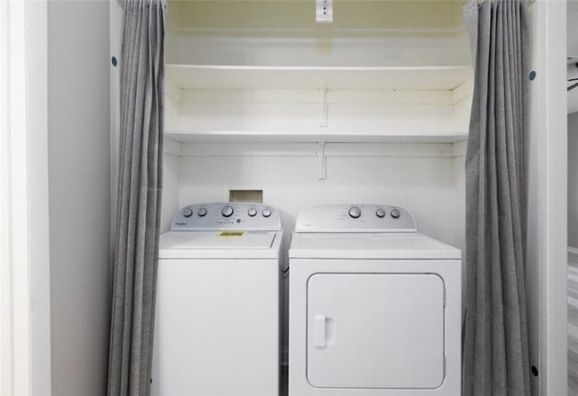 Building Photo - 1478 40th Ave