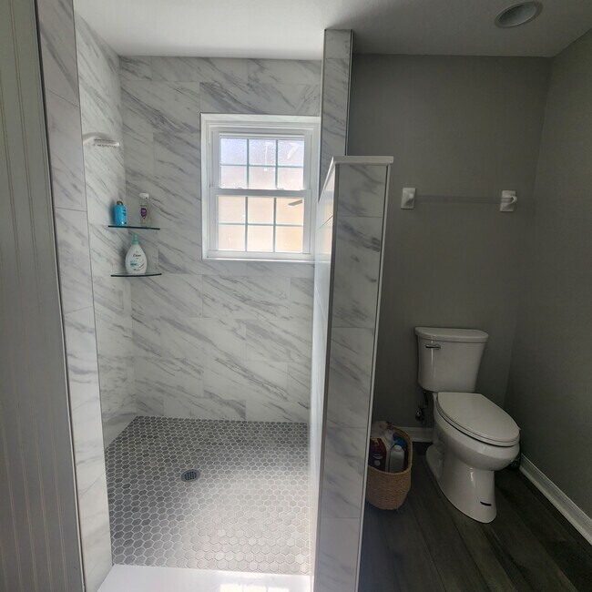 Building Photo - 6326 Grand Oak Cir