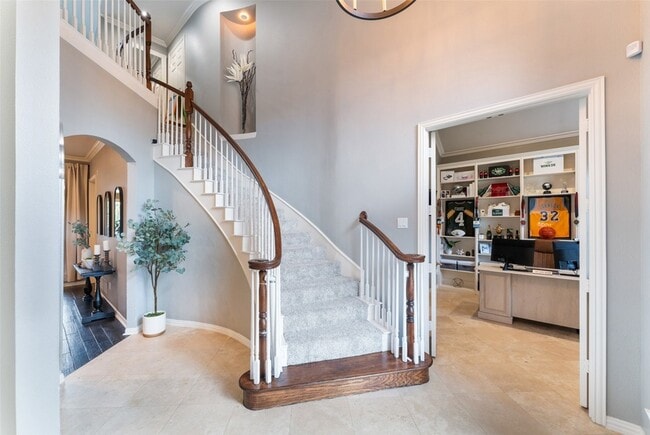 Building Photo - 3312 Westover Dr