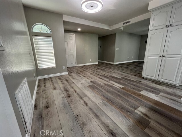 Building Photo - 12580 Fairoaks Ln