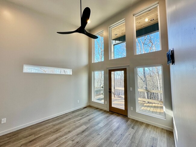 Building Photo - 660 Old Toccoa Rd