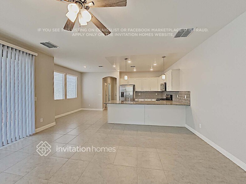 Building Photo - 1646 N 208th Ave