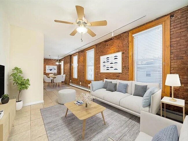 Primary Photo - 38 Sherman Ave