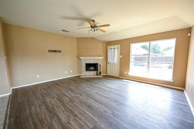 Building Photo - 13520 Valley Mills Dr