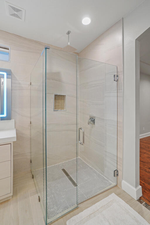 Building Photo - 6464 Snowheights Ct