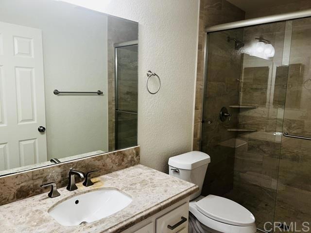 Building Photo - 2530 Navarra Dr