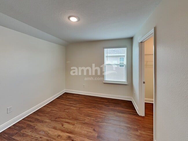 Building Photo - 2833 Ponds Trl