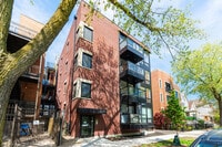 Building Photo - 3710 N Kenmore Ave