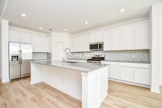 Building Photo - 5624 Forest Cove Drive