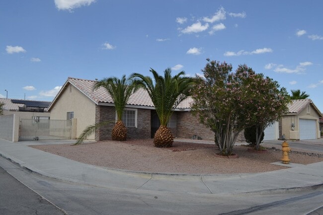 Building Photo - NLV - 1 STORY CORNER LOT HOME