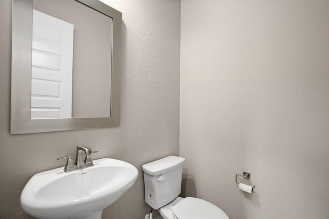 Building Photo - 1164 Waddie Way