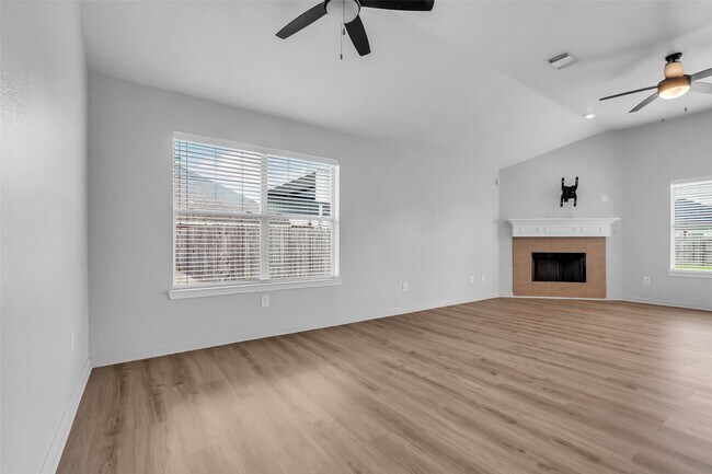 Building Photo - 509 Ford Ave