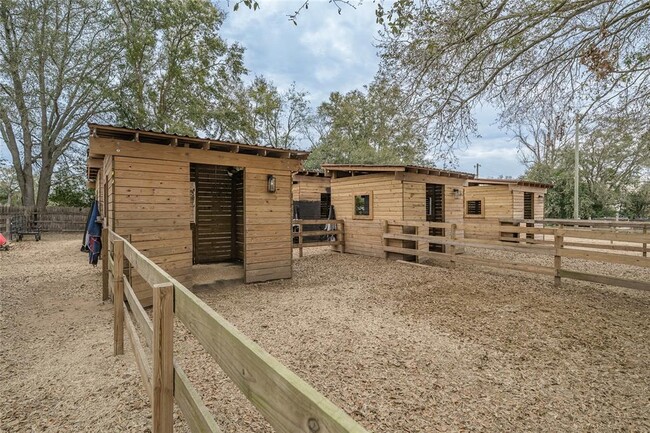 Building Photo - 8540 Boyt Rd