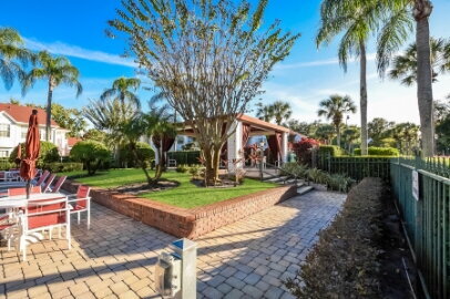 Building Photo - "Spacious 2-Bed condo in Lexington Place, close to shopping and dining"