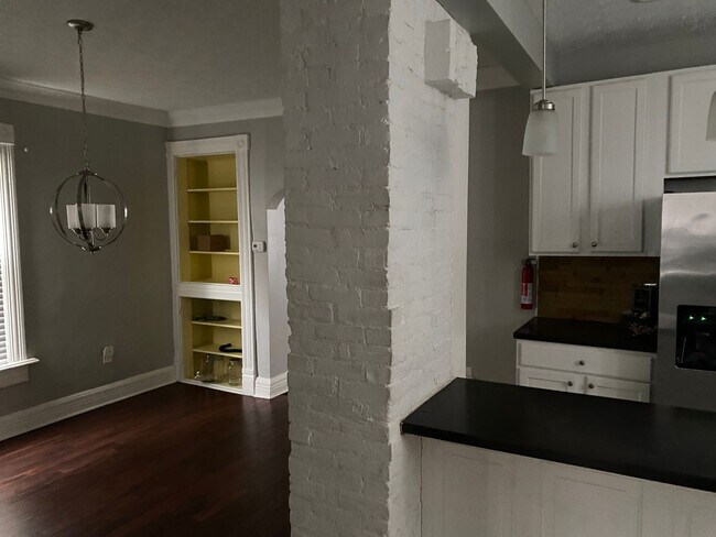 Building Photo - 2 Bedroom 2 Bathroom Single Family Home Franklinton