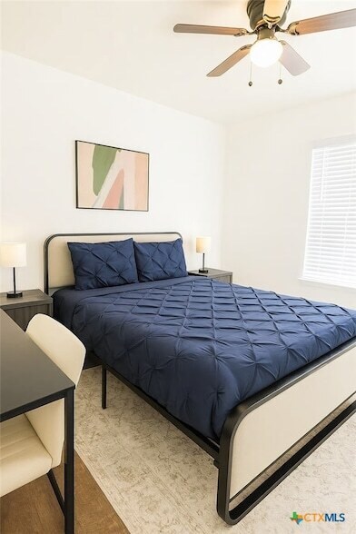 Building Photo - 2703 Tara Dr