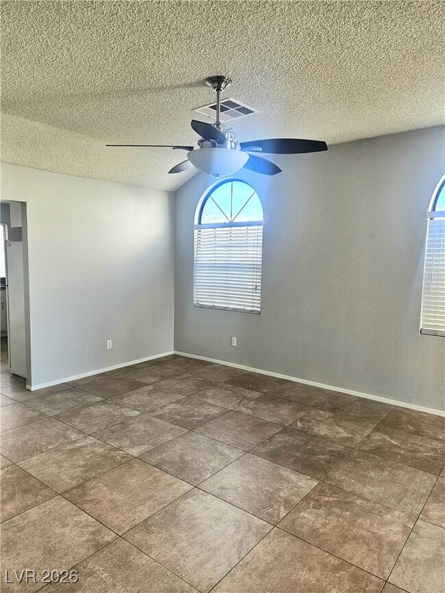 Building Photo - 113 Menta Ct