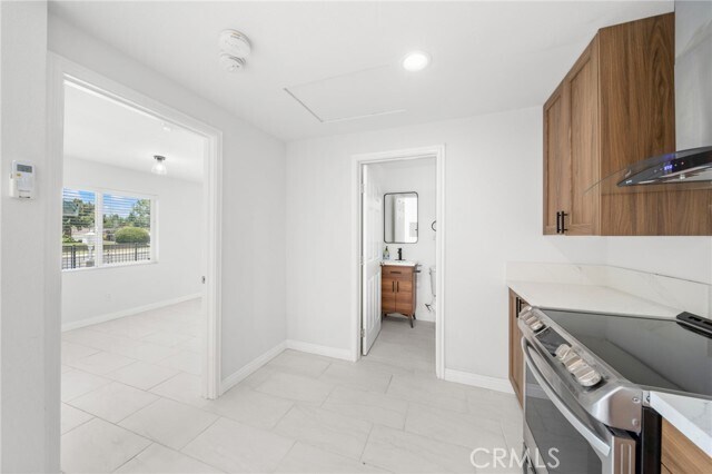 Building Photo - 1610 N Amador Ave