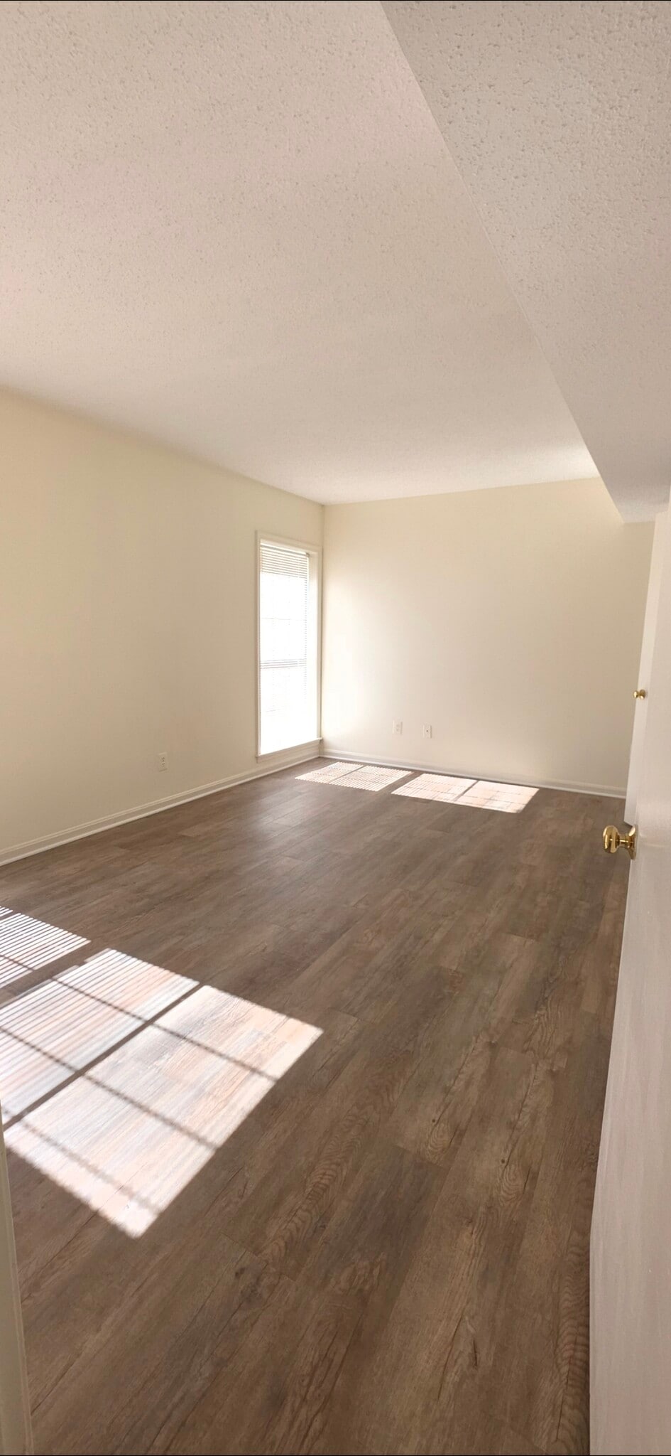 2nd Bedroom - 3115 Patrick Henry Dr