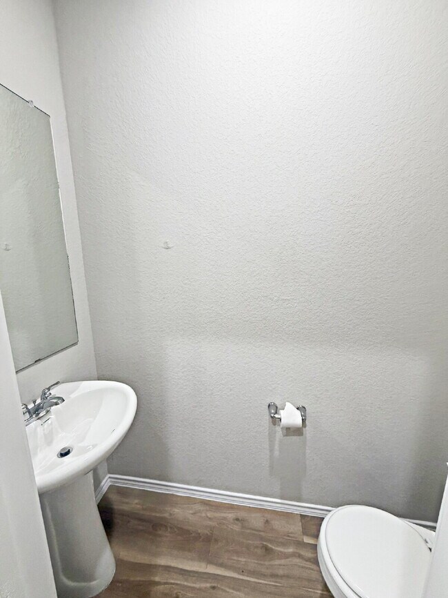Building Photo - 258 Marigold Pl