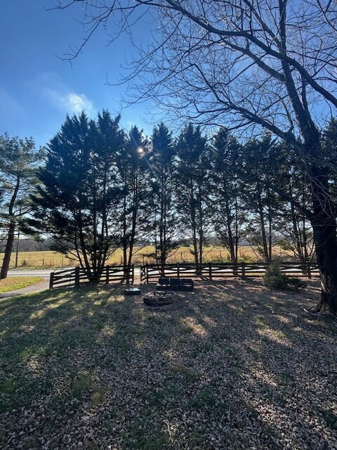 Building Photo - "Charming 3-Bed Retreat on Kendrick Ford Road - Cozy 814 Sq Ft in Front Royal!"