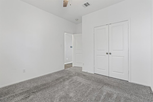Building Photo - 308 Majestic Cedar Ct