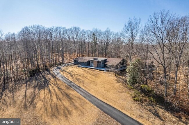 Building Photo - 20 Cessna Ln