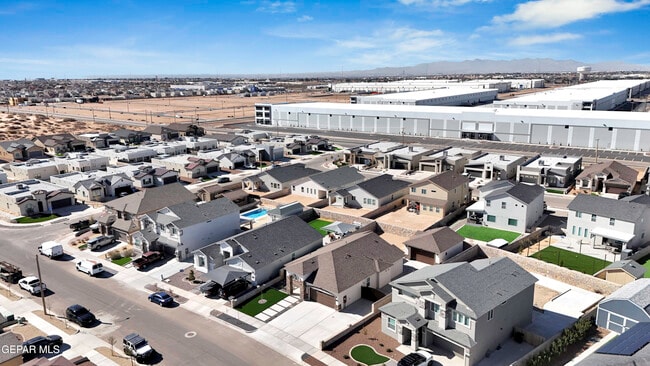 Building Photo - 1807 Dana Gray St