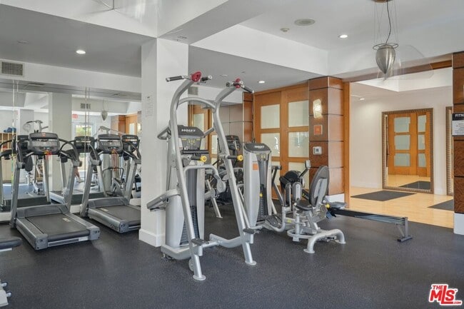 Building Photo - 100 S Alameda St