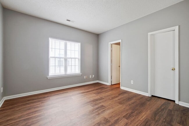 Building Photo - 3 Bedroom single family home in Raleigh