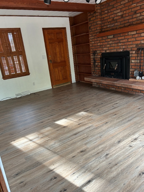 Building Photo - 2700 Carmel Dr