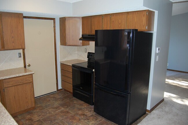 Building Photo - 3724 Clover Cir