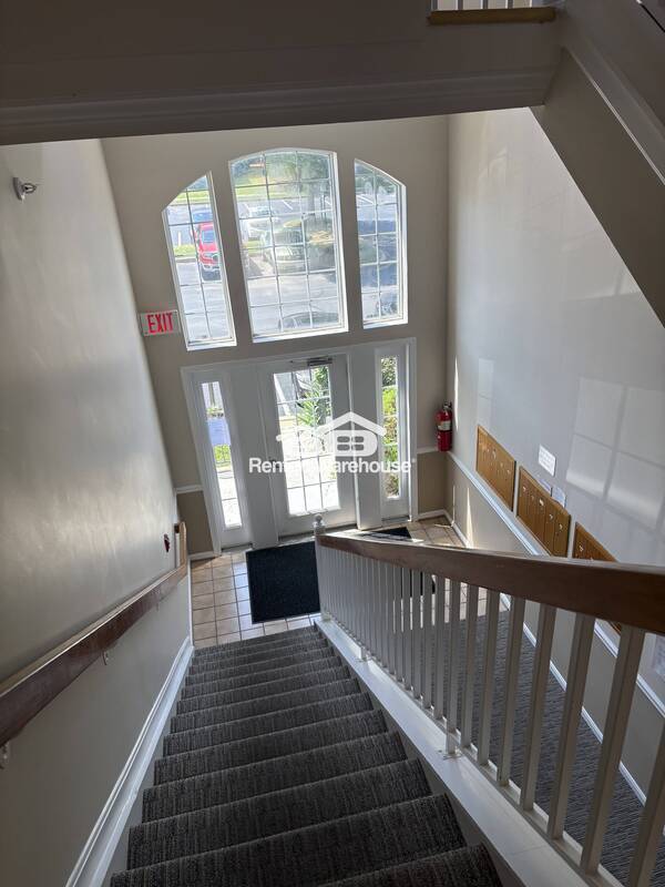 Building Photo - 1310 Sheridan Pl